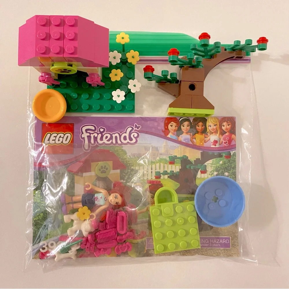 LEGO Friends #3934 Mia’s Puppy House 2012 Retired Set (Pre-Owned)